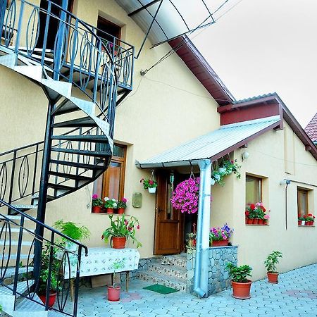 Casa Maria Hotel Gura Humorului Bagian luar foto