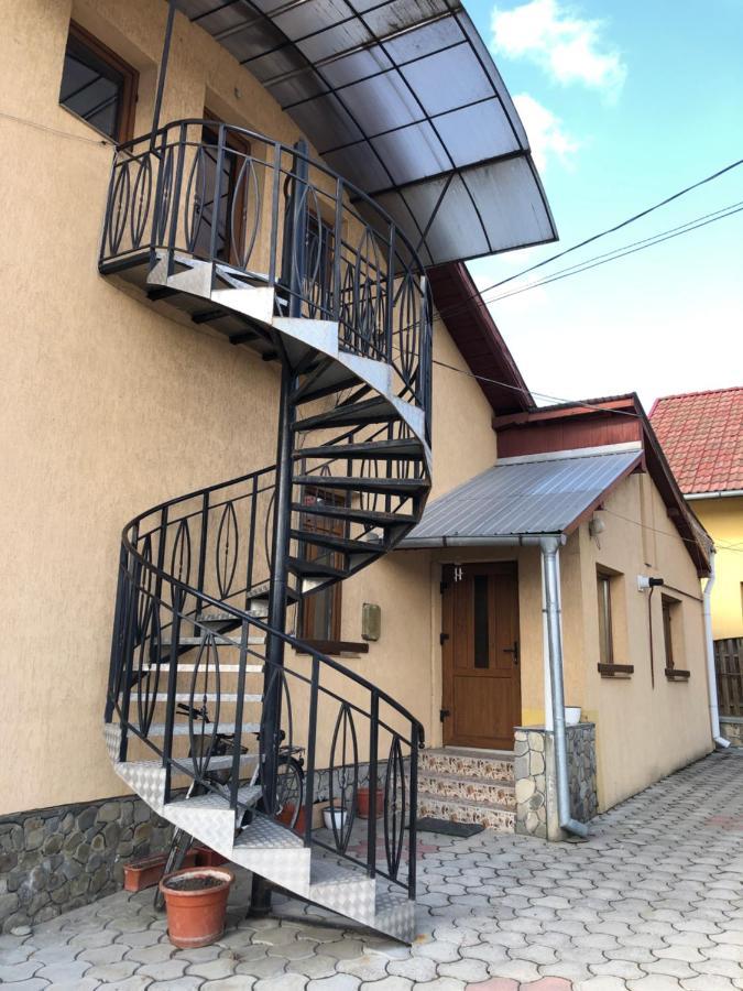 Casa Maria Hotel Gura Humorului Bagian luar foto
